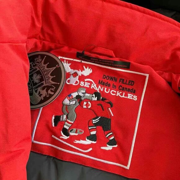 Moose Knuckles Women's Red Coat - Picture 7 of 7